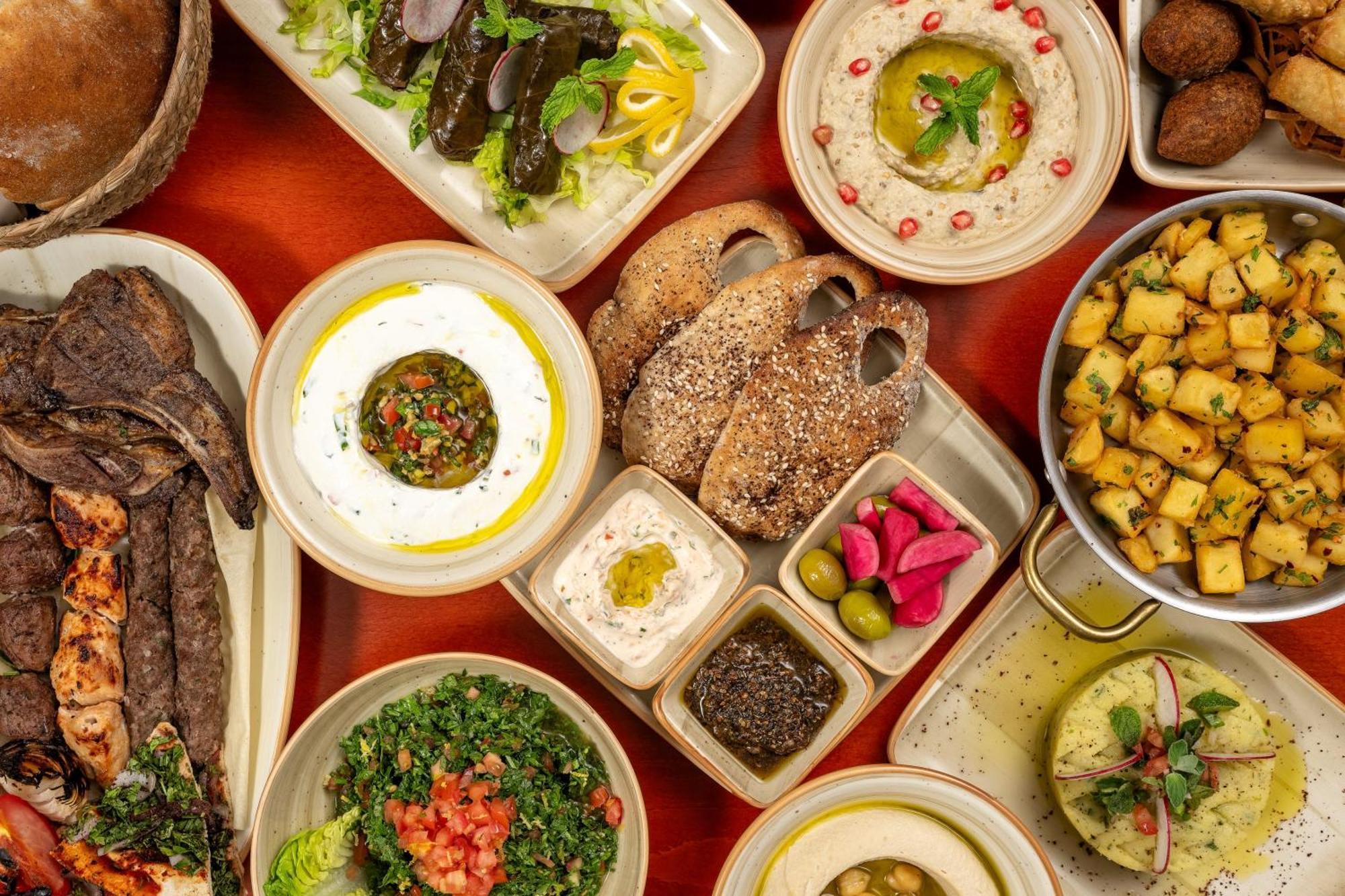 โรงแรมคาร์ลตันอัลโมไอเบด ดัมมัม ภายนอก รูปภาพ Israeli cuisine