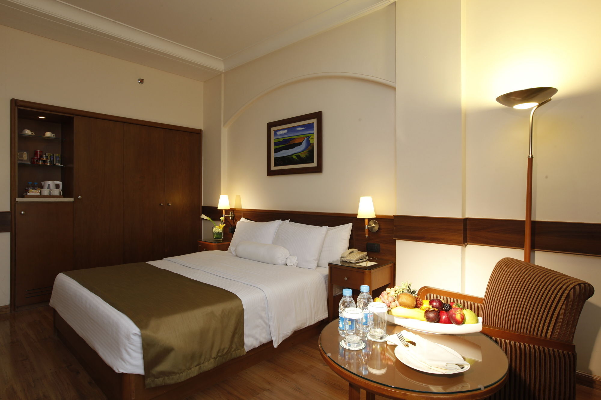 โรงแรมคาร์ลตันอัลโมไอเบด ดัมมัม ภายนอก รูปภาพ A room at the hotel